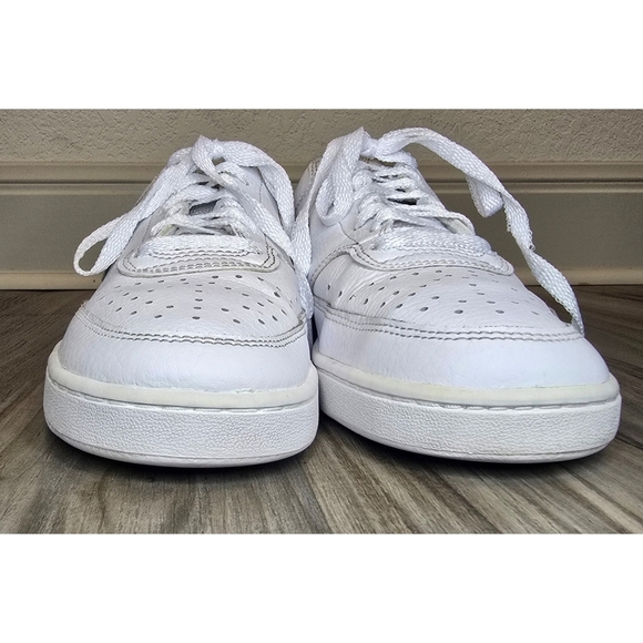 Nike Court Vision Low Sneakers – Size 8 – White - Picture 8 of 14